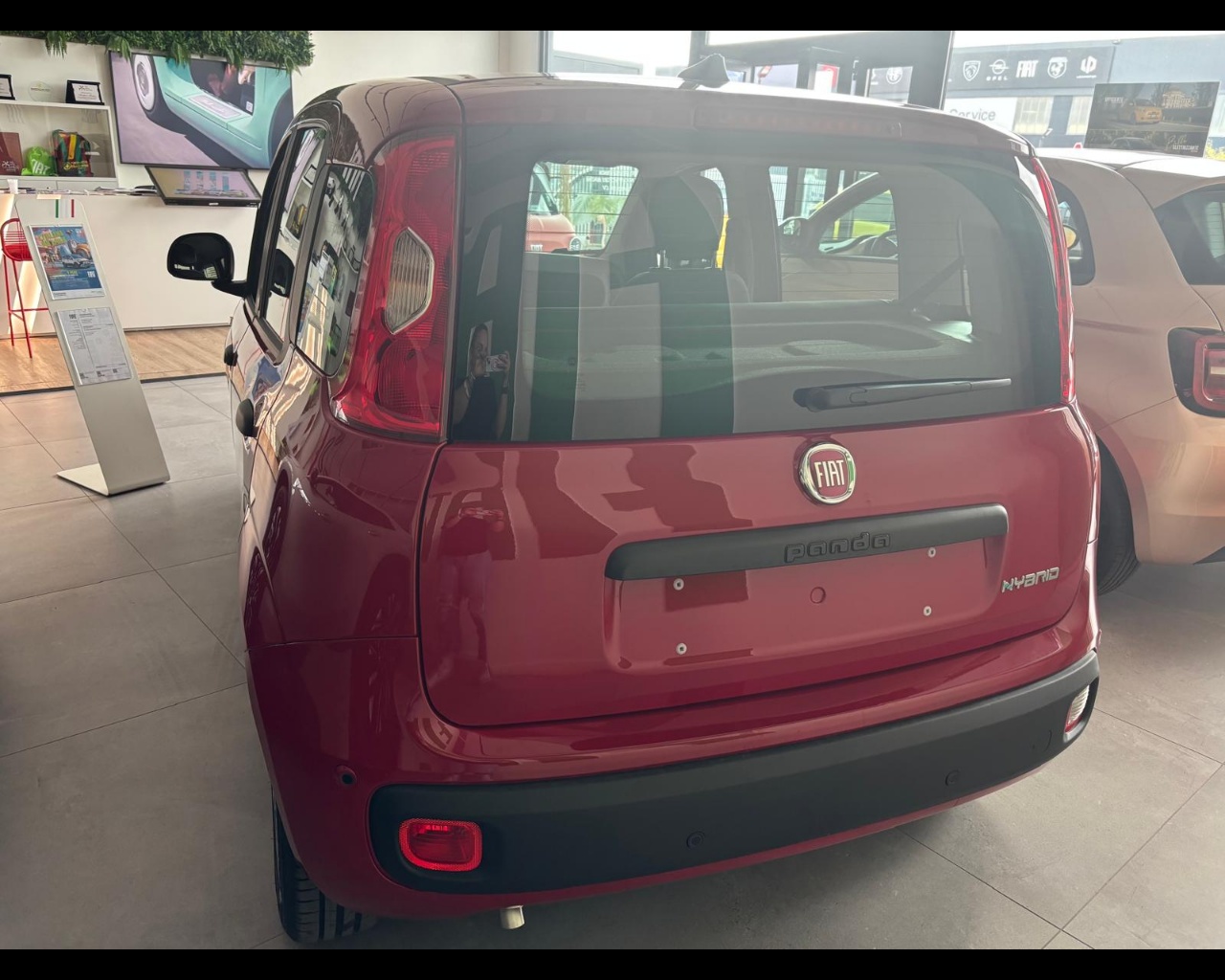 Foto FIAT Pandina 1.0 65cv Hybrid Icon