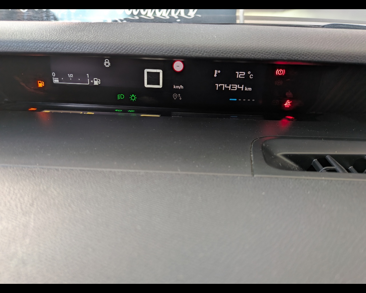 Foto CITROEN C3 1.2 puretech turbo Max 100cv s&s