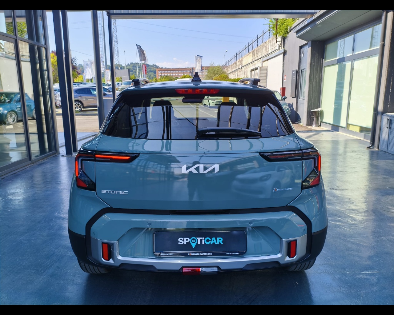 Foto KIA NUOVA STONIC 1.0 T-GDI MH STYLE LAUNCH
5 Door