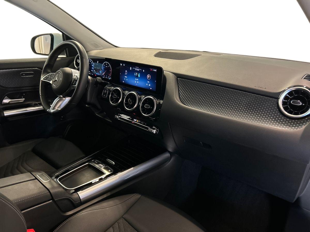 Mercedes GLA GLA 180 d Progressive Advanced auto - 15