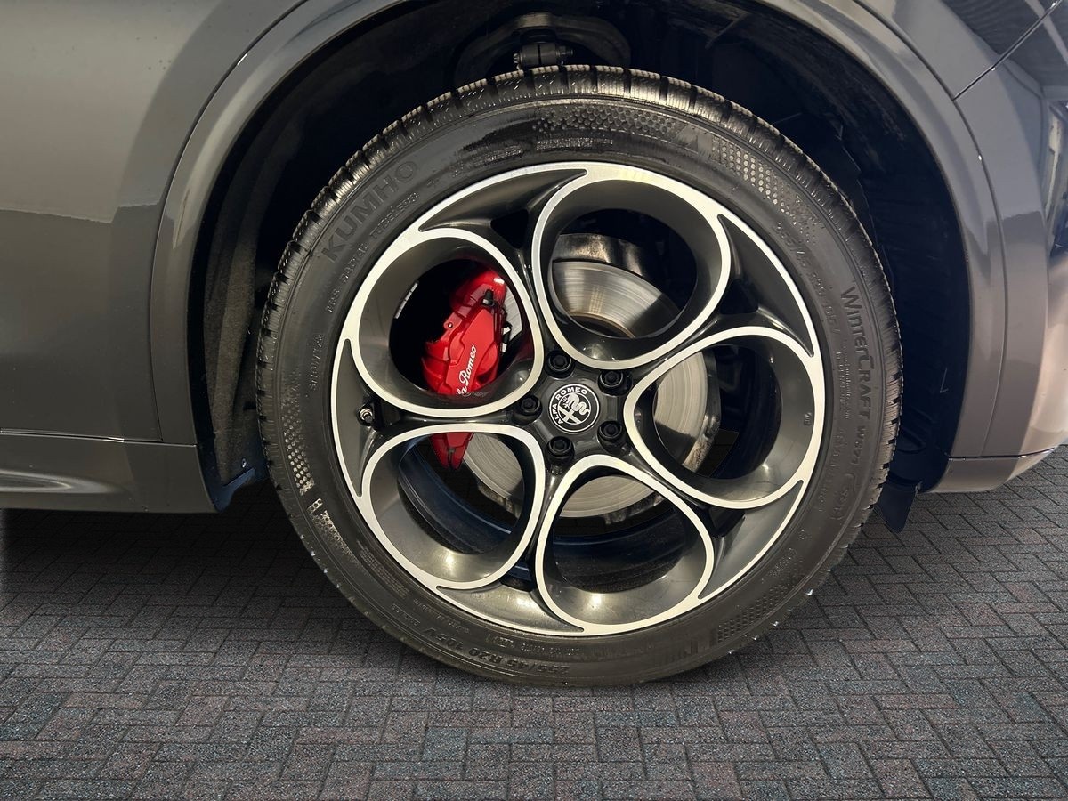 Alfa Romeo Stelvio Stelvio 2.2 Turbo 210cv Veloce Q4 AT8 - 17