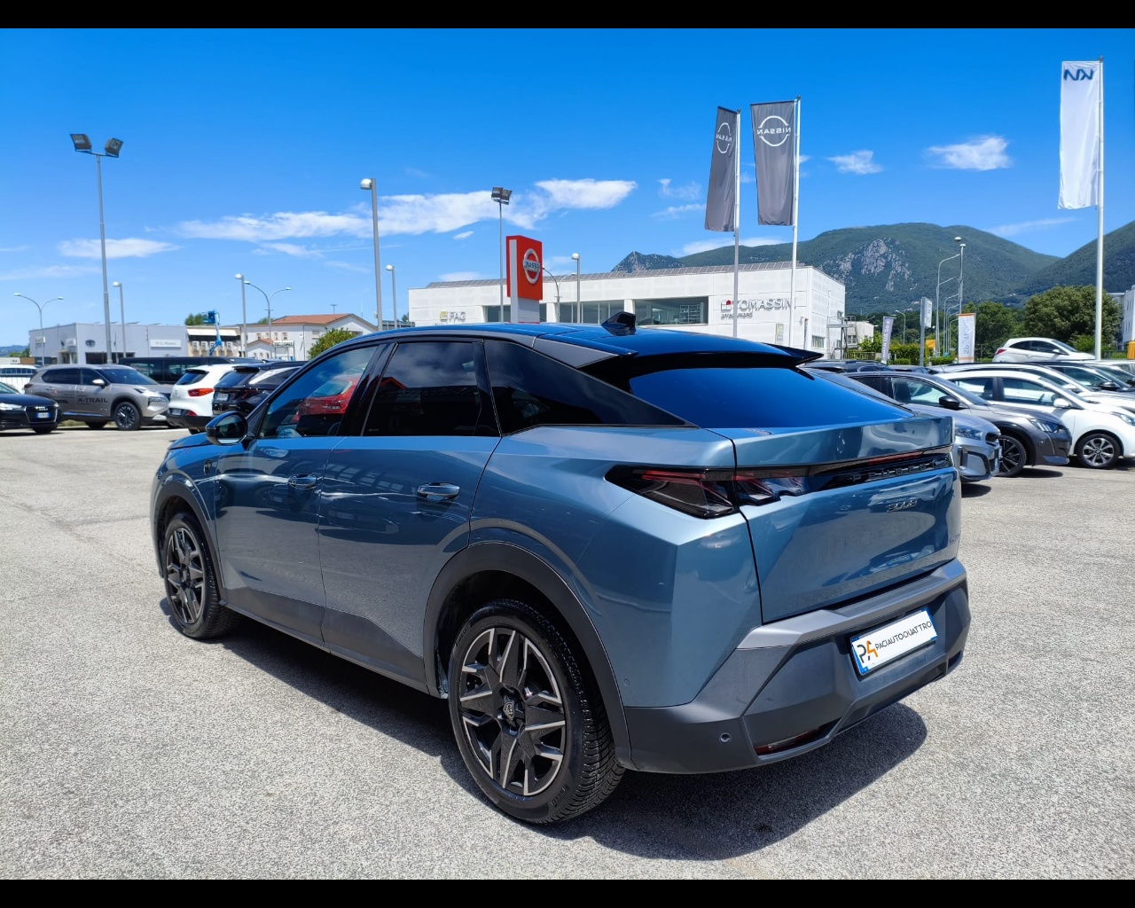 Foto PEUGEOT 3008 1.2 hybrid GT 145cv e-dcs6