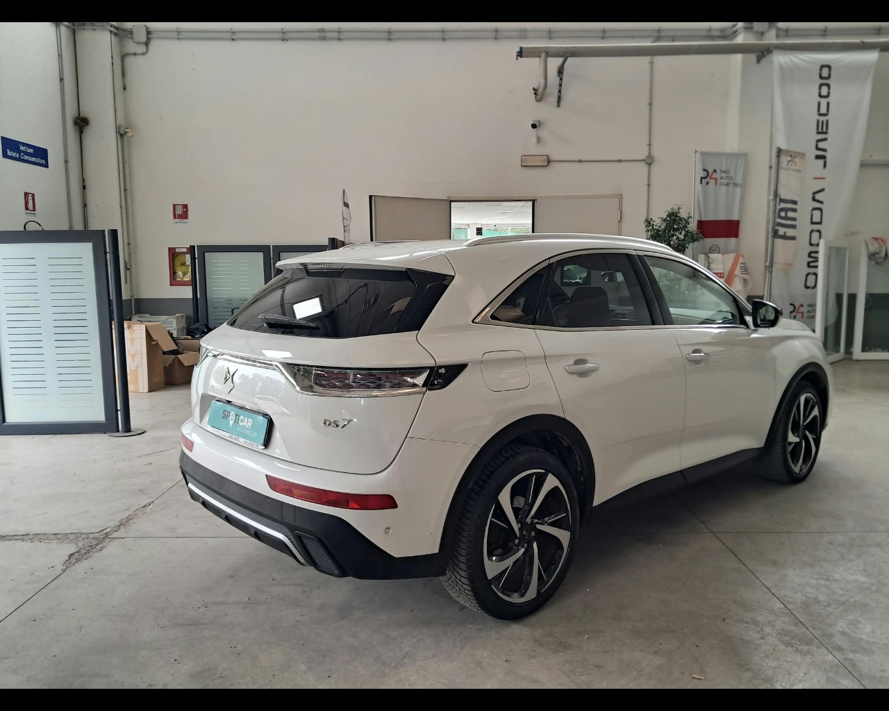 Foto DS DS7 Crossback 1.5 bluehdi Grand Chic 130cv auto