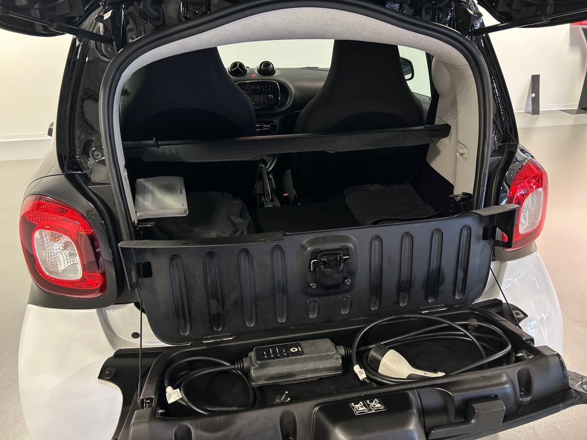 smart fortwo fortwo 4,6kW EQ Pure - 8