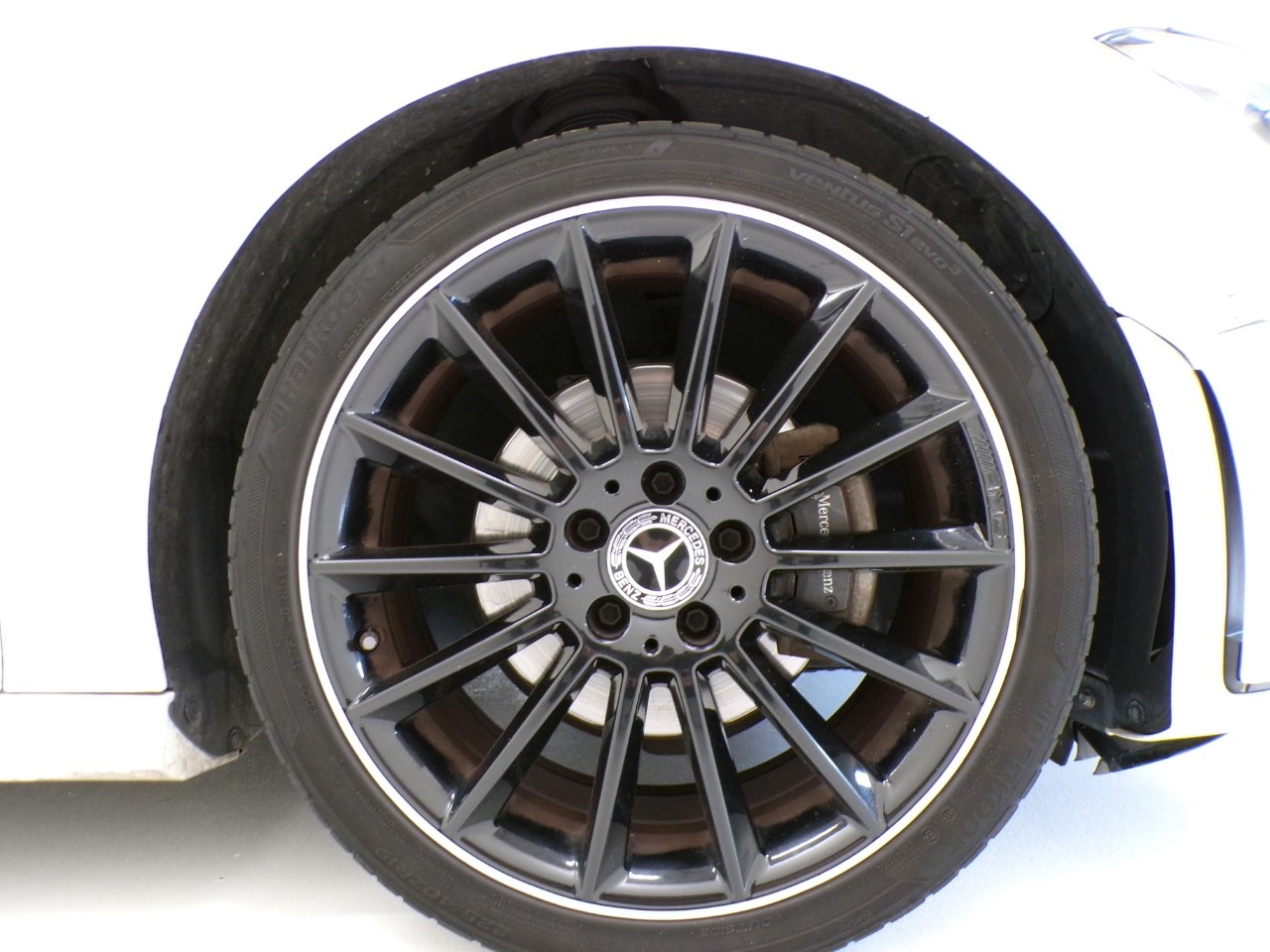 Mercedes CLA Shooting Brake CLA Shooting Brake 180 D Premium 7G-DCT - 4