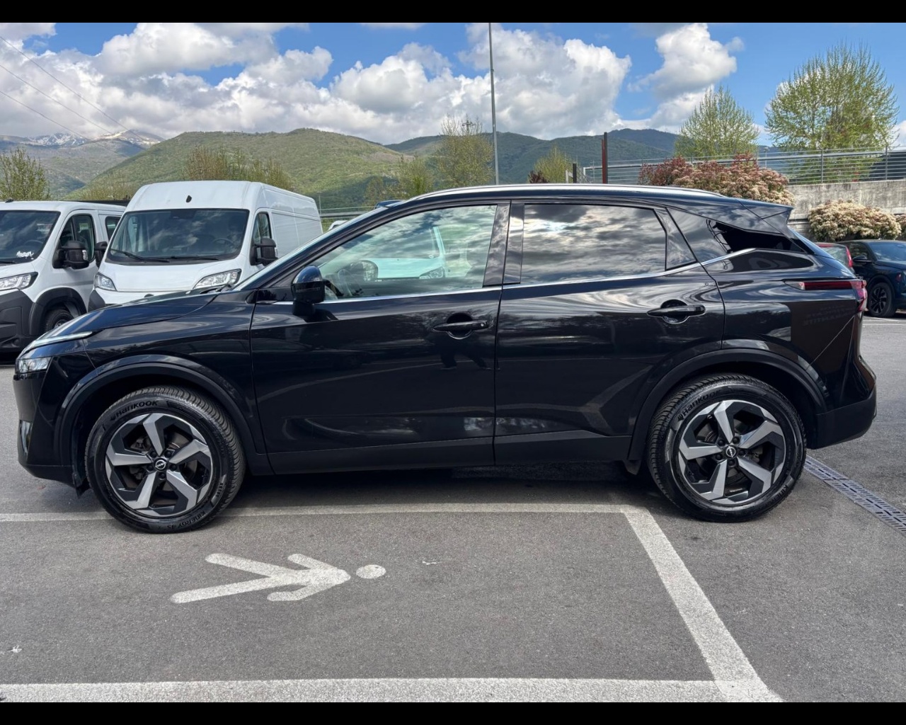 Foto NISSAN Qashqai 1.3 mhev N-Connecta 2wd 140cv