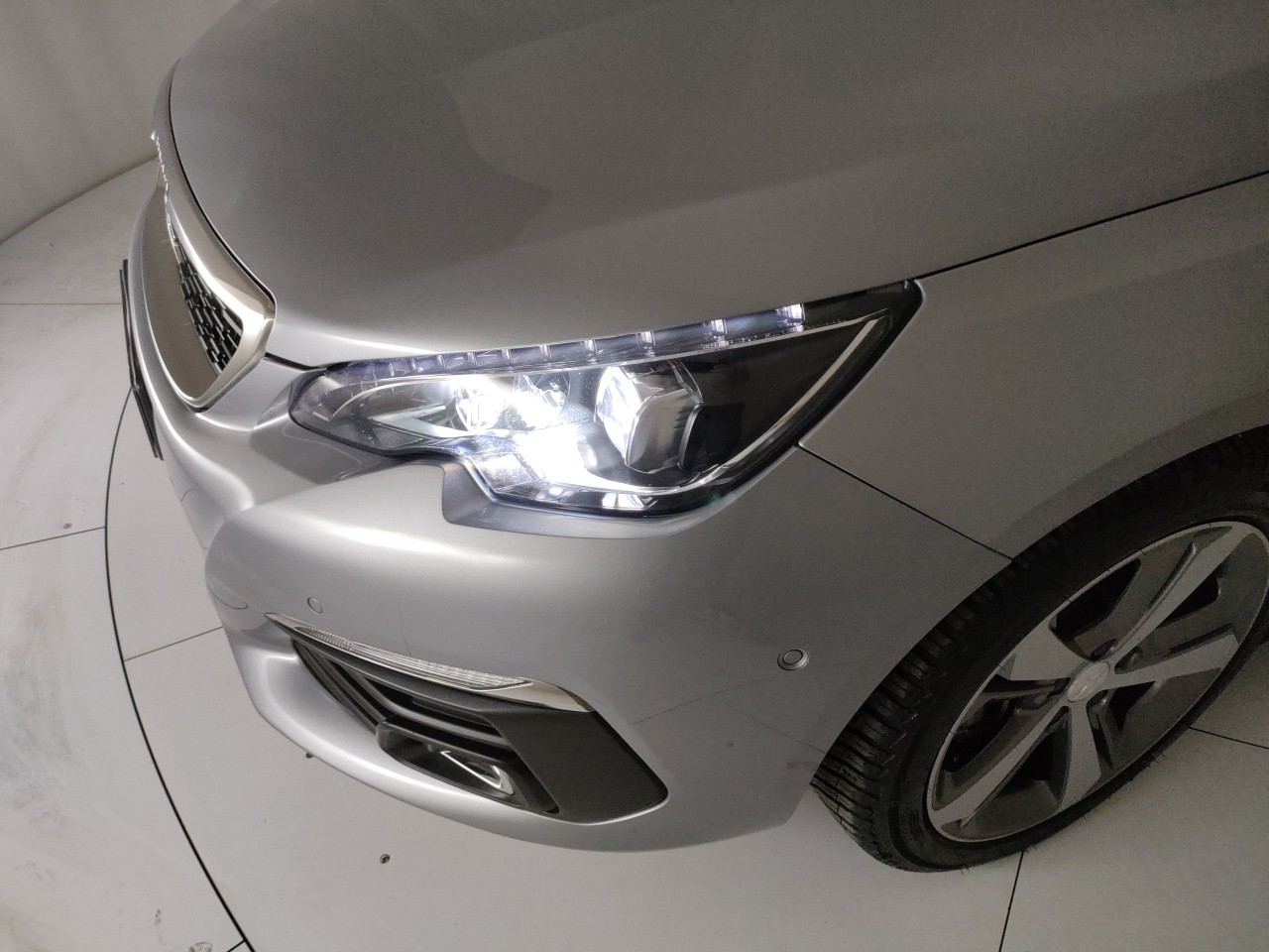 Peugeot 308 Usato 2021 308 San Zeno Naviglio