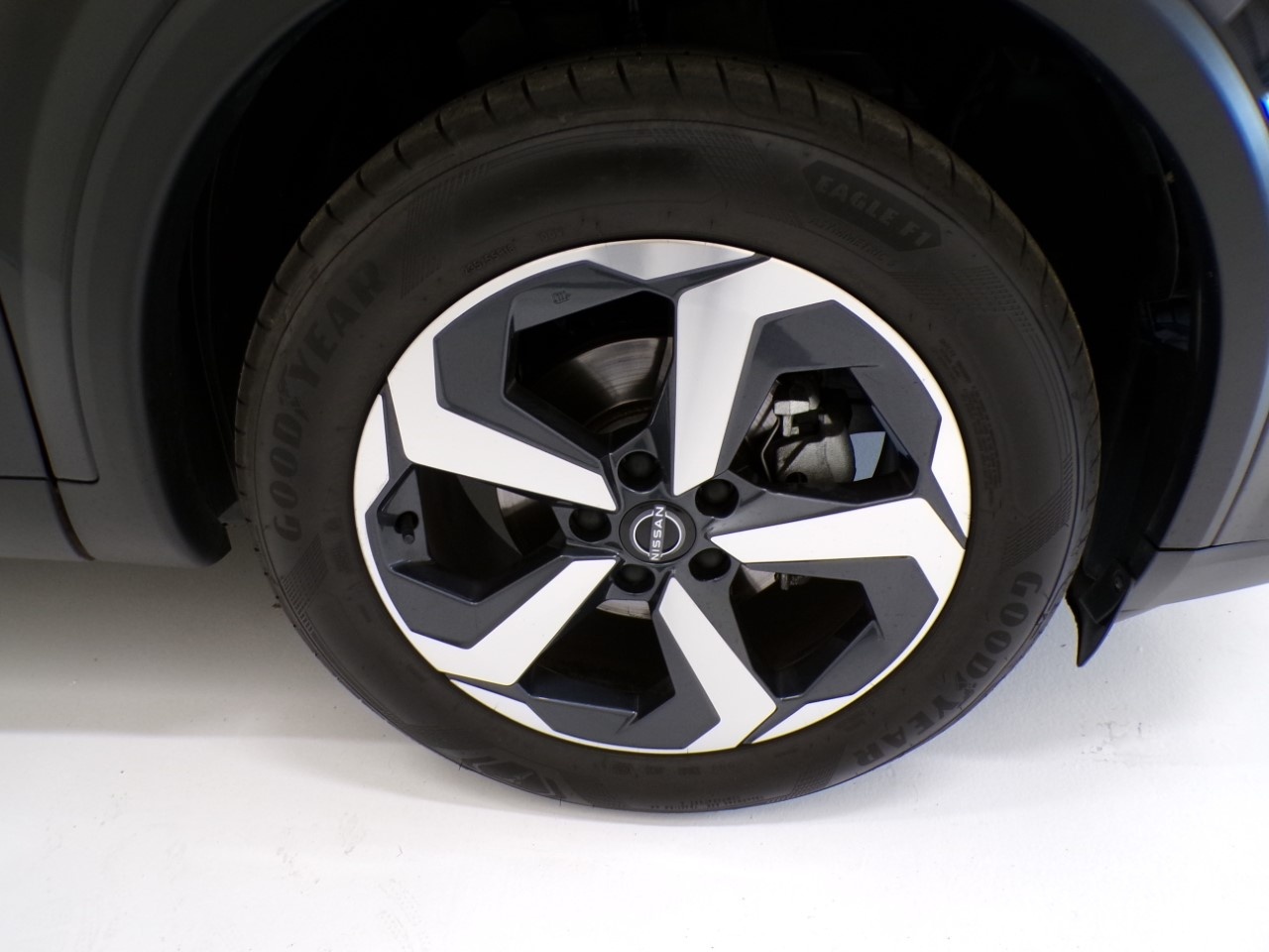 Nissan Qashqai Qashqai 1.3 MILD HYBRID 158cv N-Connecta 2WD Xtronic - 4