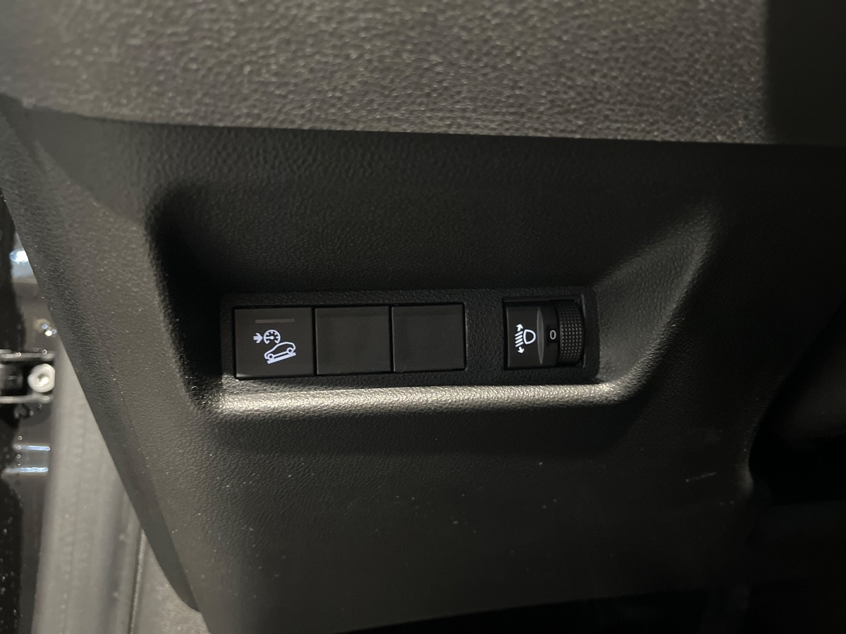 Jeep Avenger Nuovo Ibrido benzina Avenger Rovigo