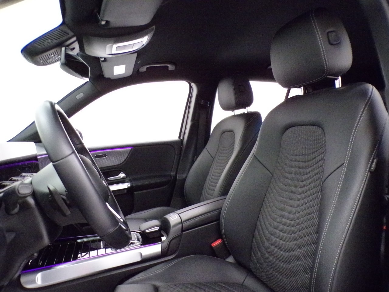 Mercedes GLB GLB 200 D Sport Plus 4Matic 8G-DCT - 12