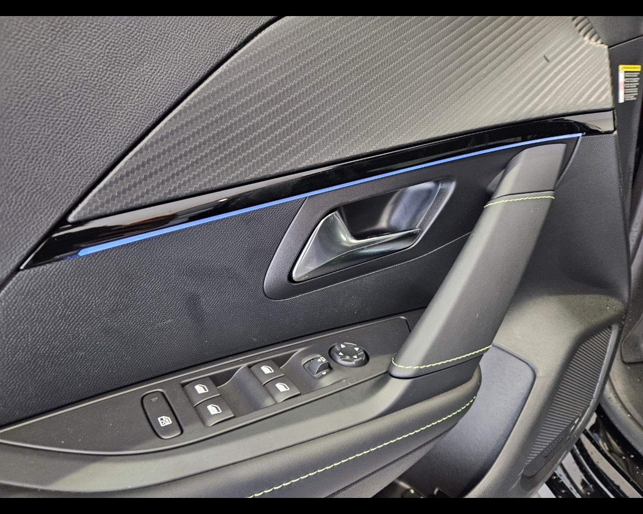 PEUGEOT 208 208 1.2 hybrid GT 145cv e-dcs 6 Ibrido benzina Usato - 13