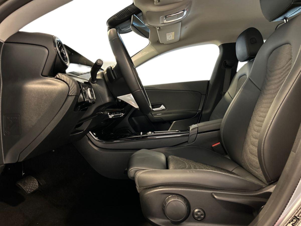 Mercedes CLA Shooting Brake CLA Shooting Brake 180 D Advanced 8G-DCT - 8