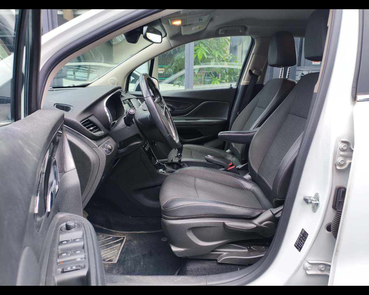 Foto OPEL Mokka X 1.6 cdti b-Color s&s 4x2 136cv