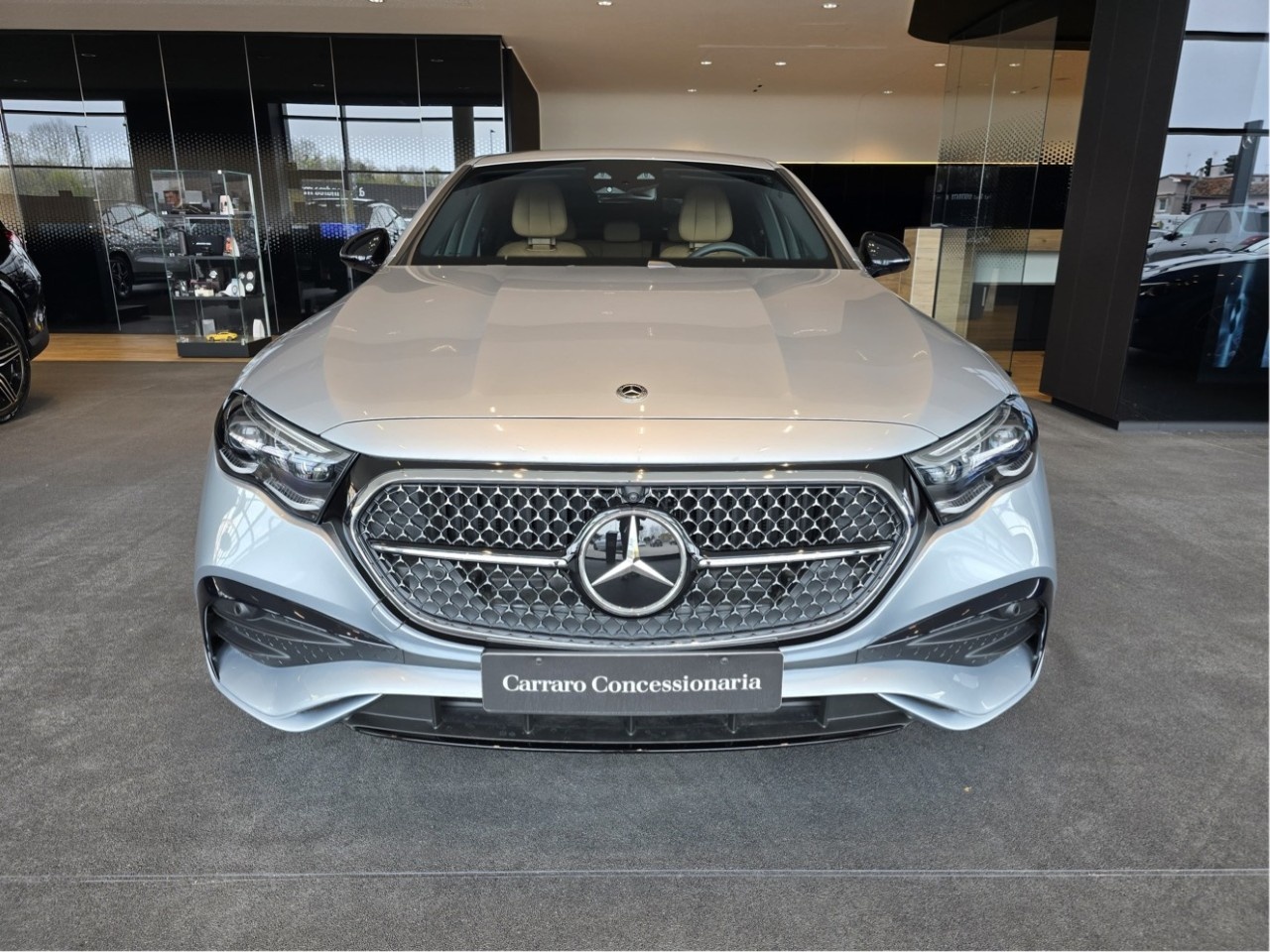 Mercedes Classe E Berlina Classe E 300 de 4Matic AMG Line ADVANCED PLUS - 2
