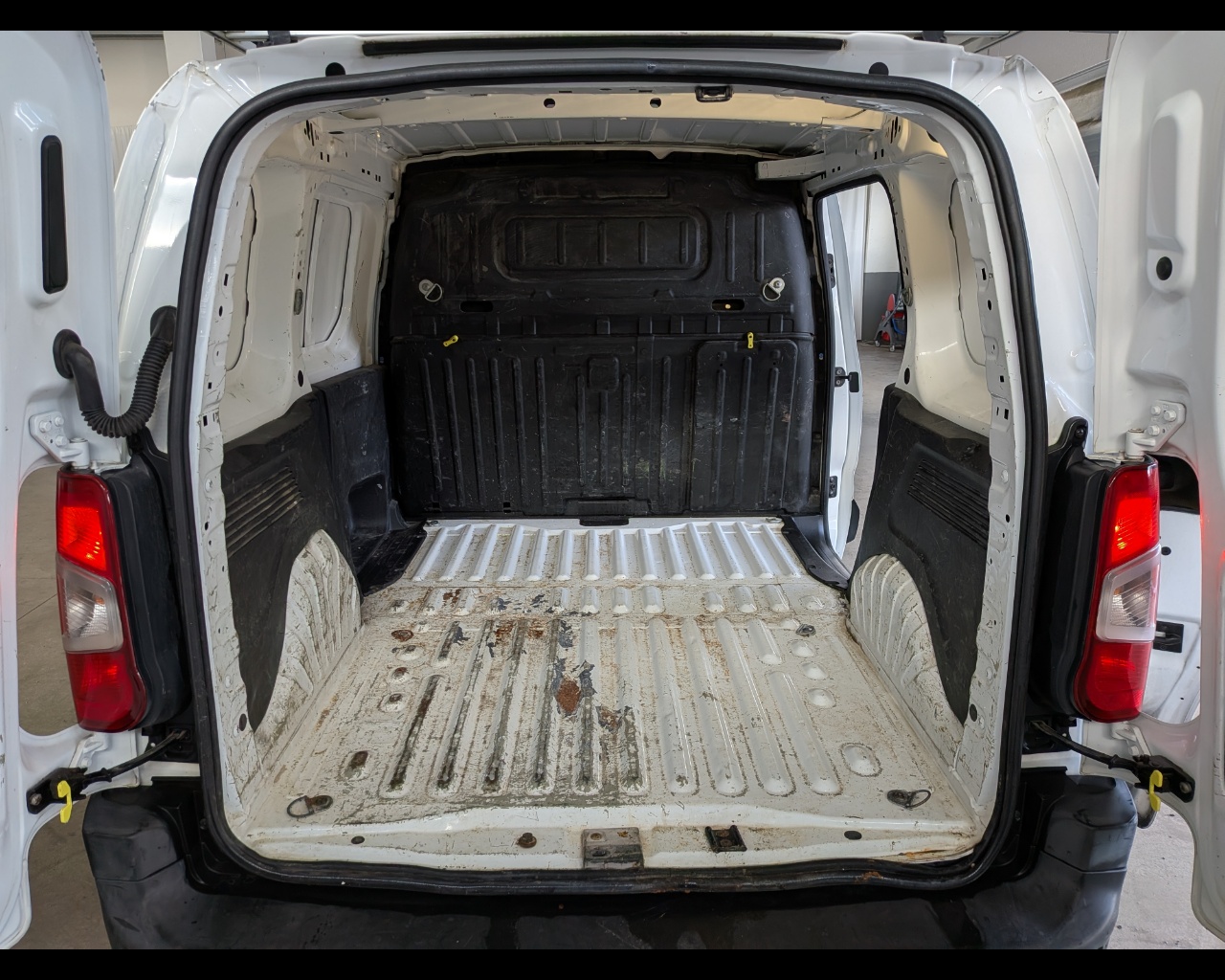 Foto CITROEN Berlingo van M 1.5 bluehdi 75cv S&S Club 3p.ti