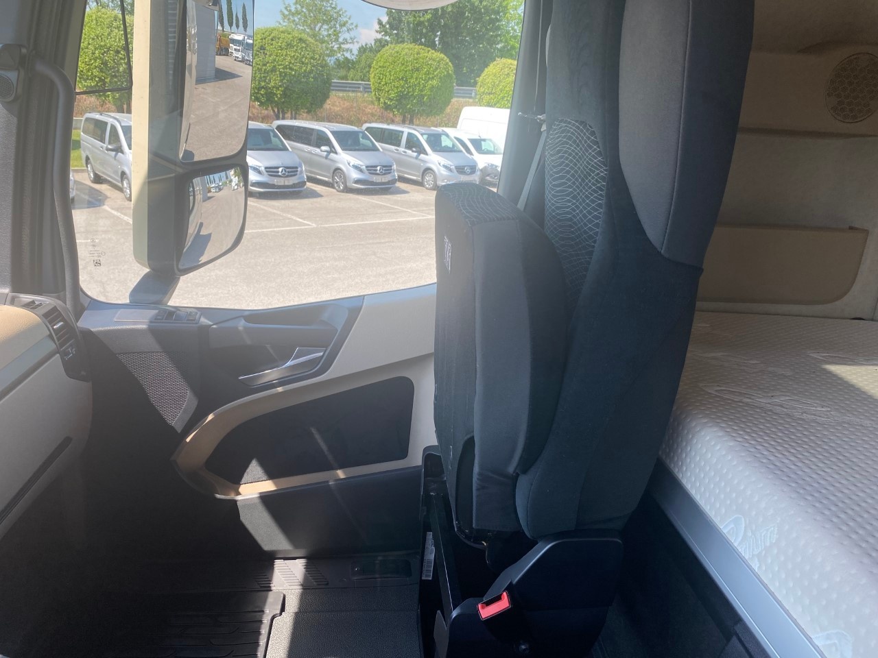 Mercedes Actros actros 1848 LS flat cab. Str.Sp. 2,5 Euro VI - 24