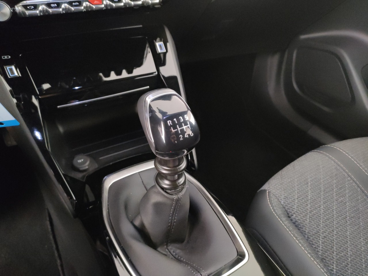 Peugeot 2008 Usato 2025 2008 Porto Mantovano