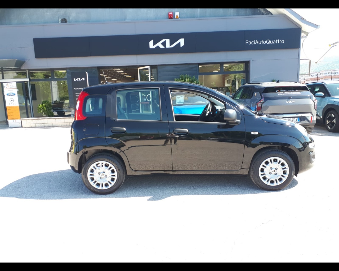 Foto FIAT Panda 1.0 firefly hybrid s&s 70cv 5p.ti