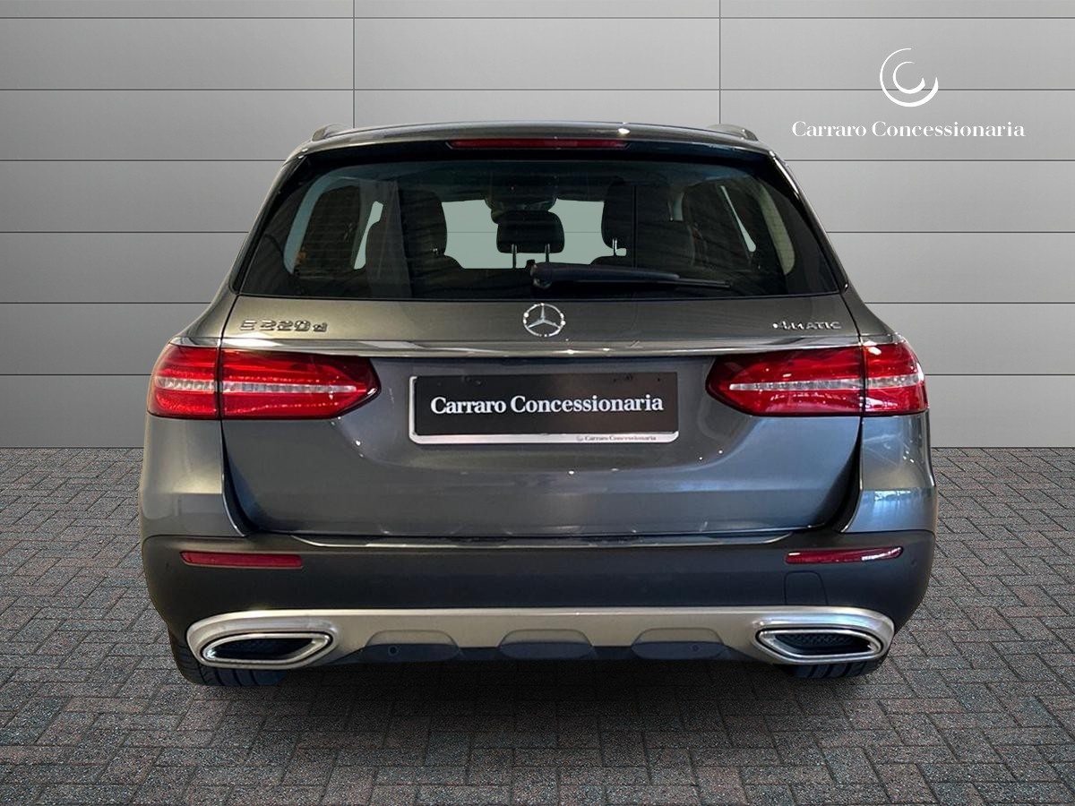 Mercedes Classe E Station Wagon Classe E Station Wagon All-Terrain 220 D Sport 4Matic 9G-Tronic Plus - 4