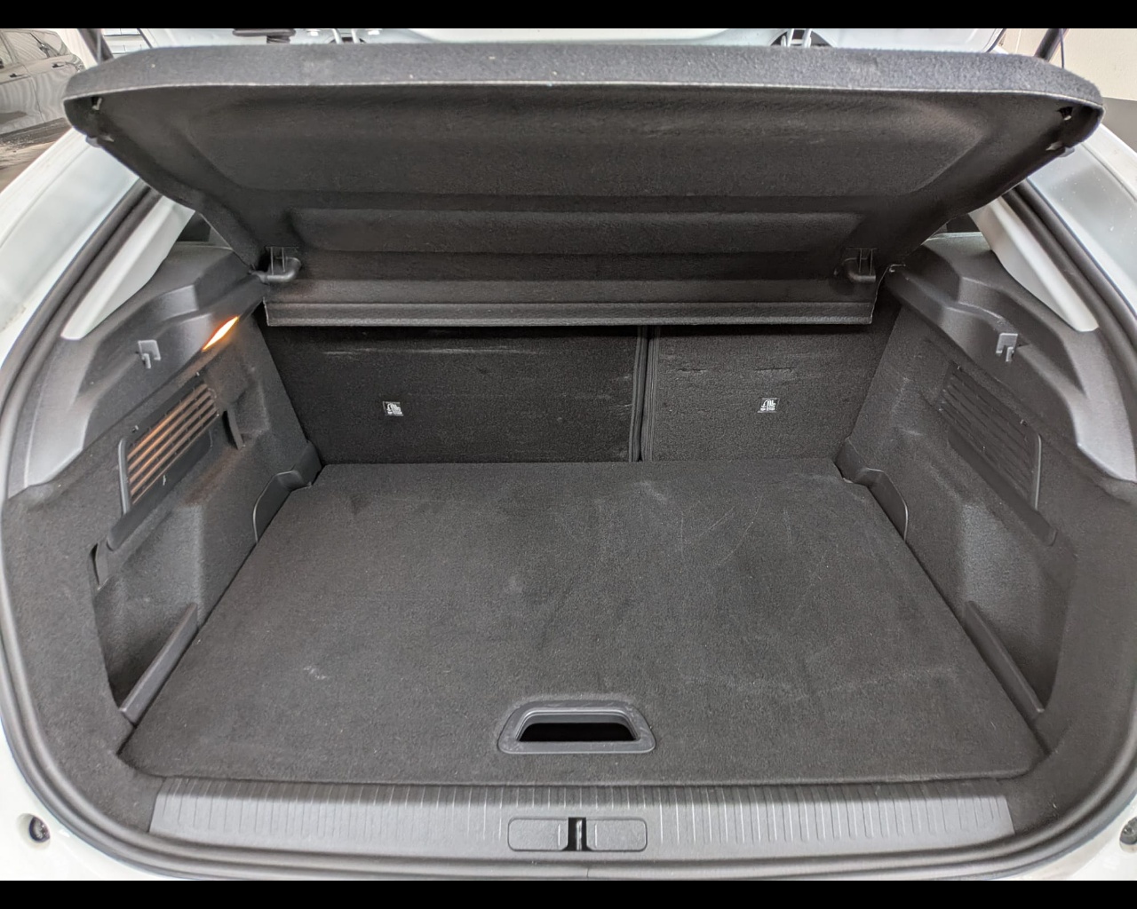 Foto CITROEN C4 1.5 bluehdi Feel Pack s&s 110cv N1