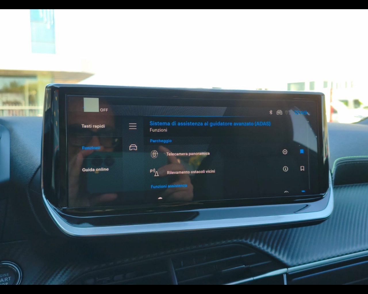 Foto PEUGEOT 2008 1.2 hybrid GT 136cv e-dcs6