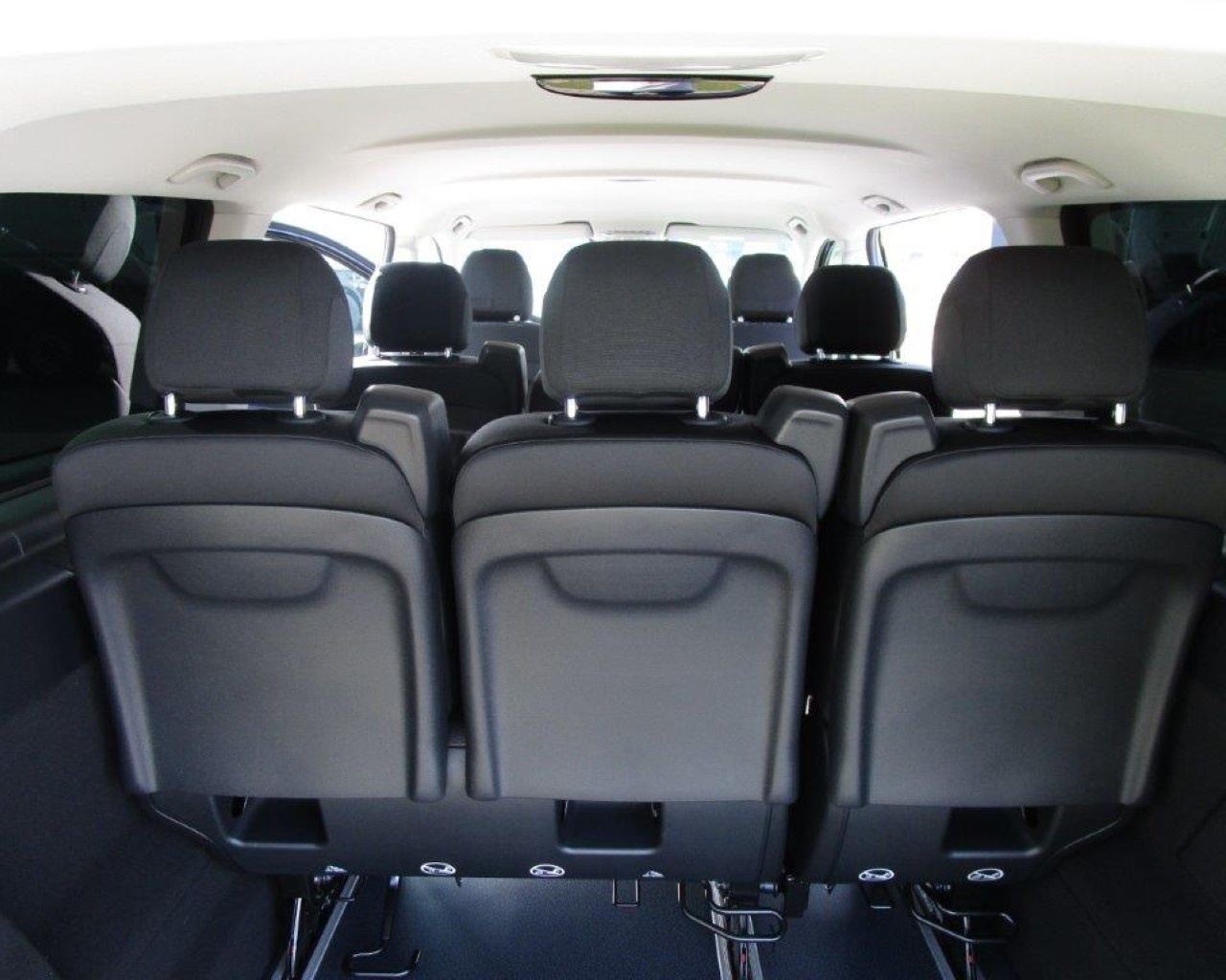 Mercedes eVito eVito Tourer Pro Long - 9