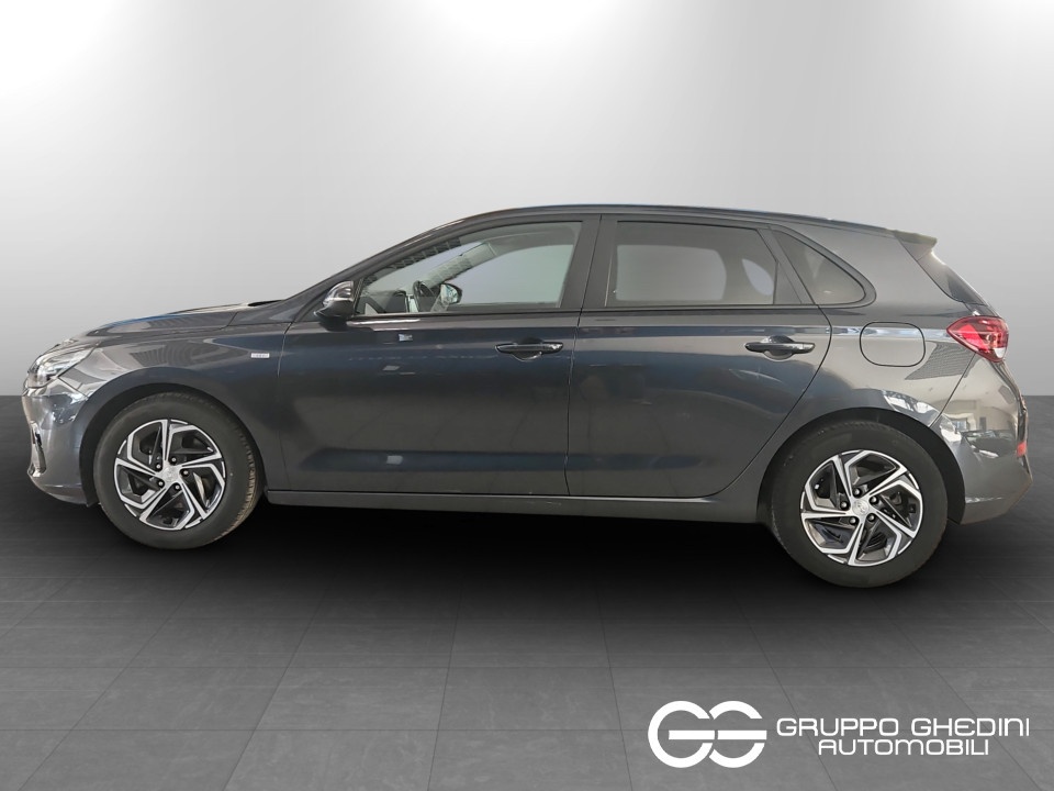 HYUNDAI i30 1.0 t-gdi 48V Prime 120cv Ibrida usato - 1