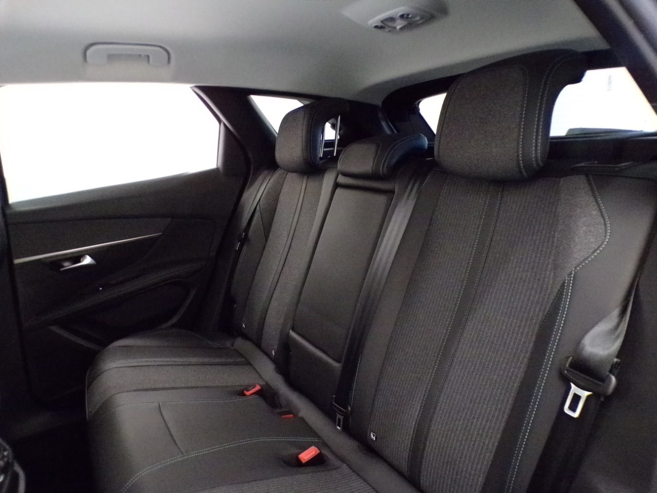 Peugeot 3008 3008 1.6 HYBRID4 300cv Allure Pack 4x4 e-EAT8 - 14