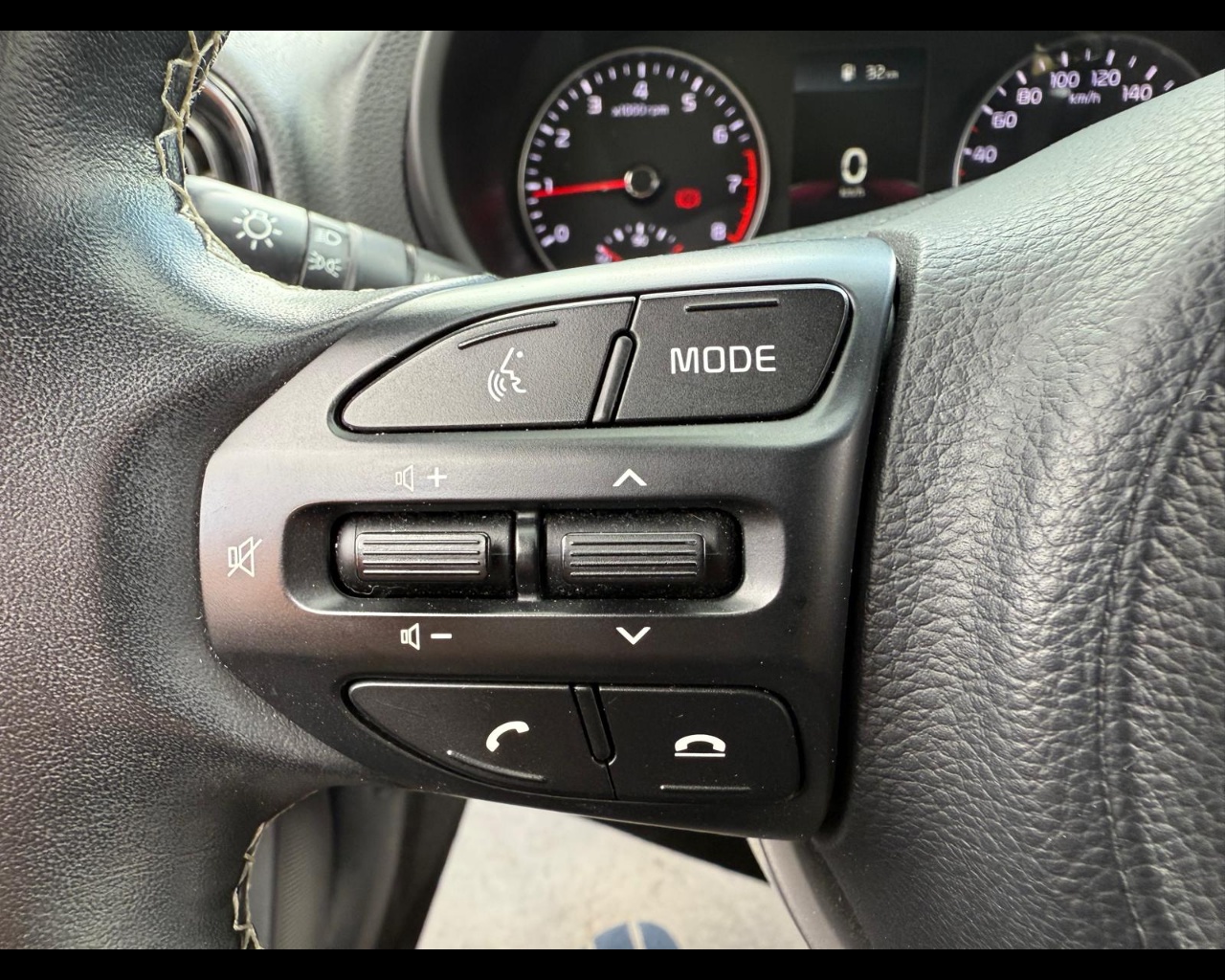 Foto KIA Picanto 1.0 dpi Style