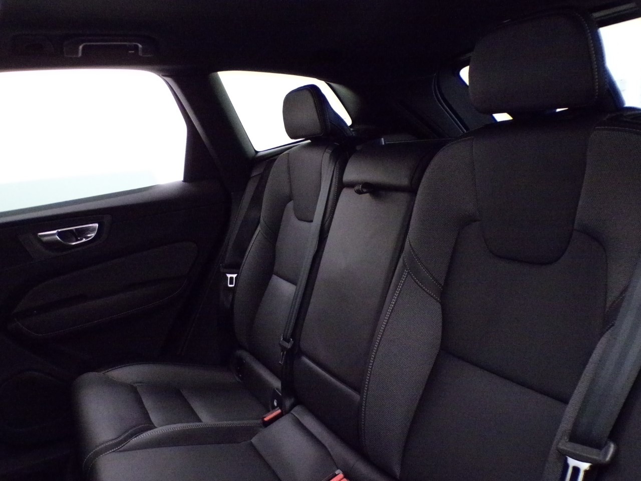 Volvo XC60 XC60 2.0 B4 Plus Bright AWD automatico - 13