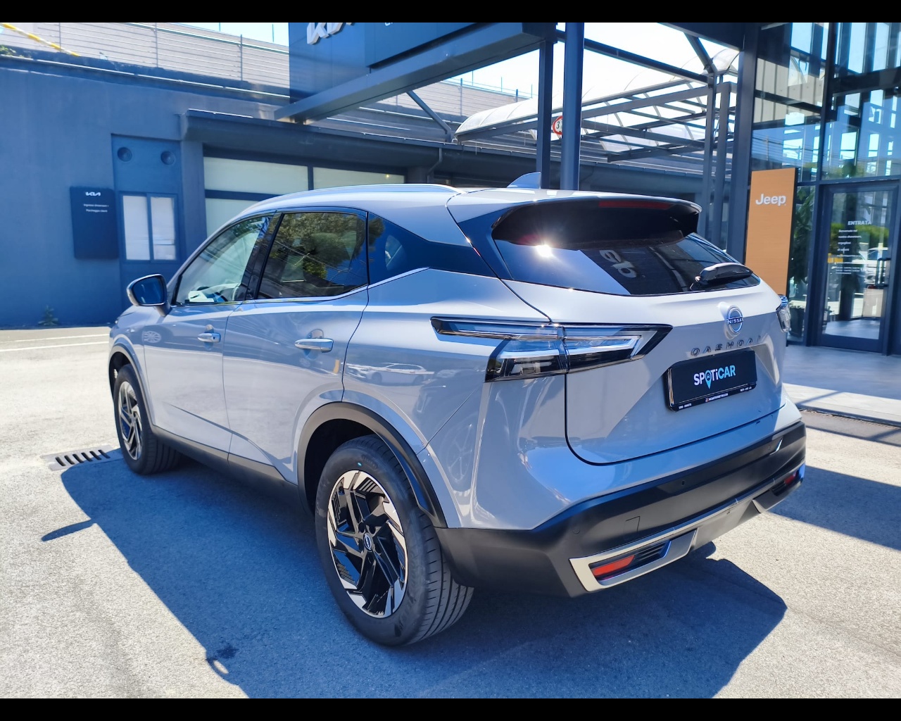 Foto NISSAN Qashqai 1.3 mhev N-Connecta 2wd 140cv