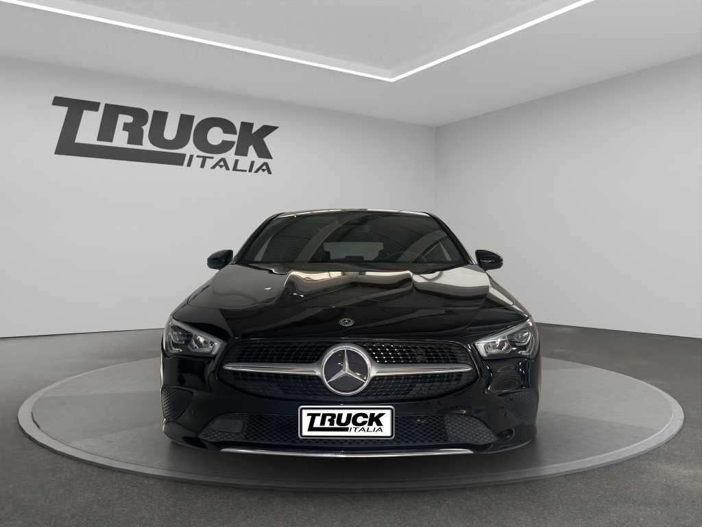 mercedes-benz-cla-shbrake-x118-shooting-brake-200-d-sport-auto-sku93255