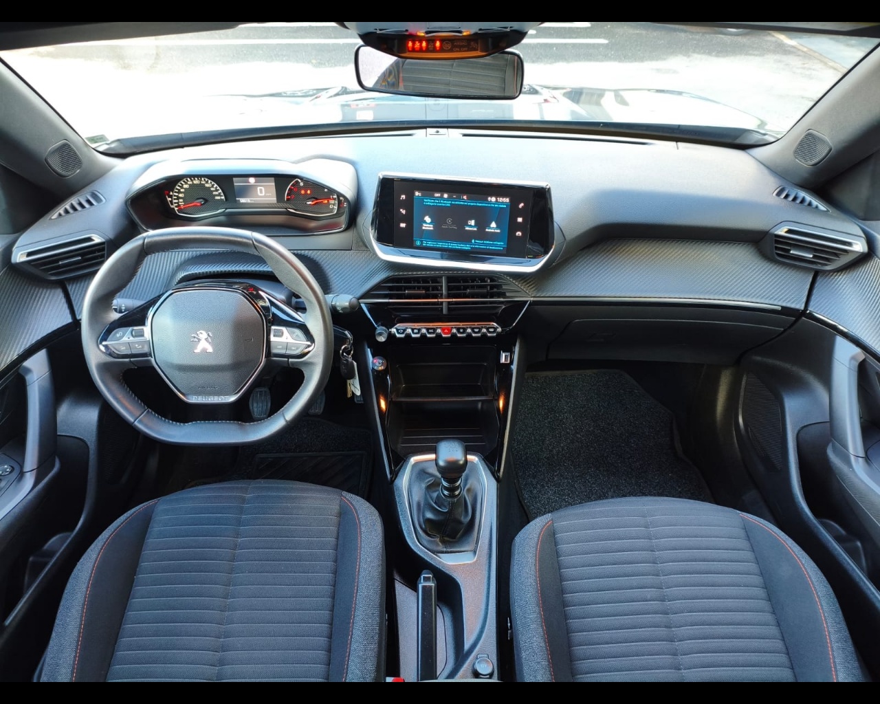 Foto PEUGEOT 2008 1.2 puretech Active Pack s&s 100cv GPL