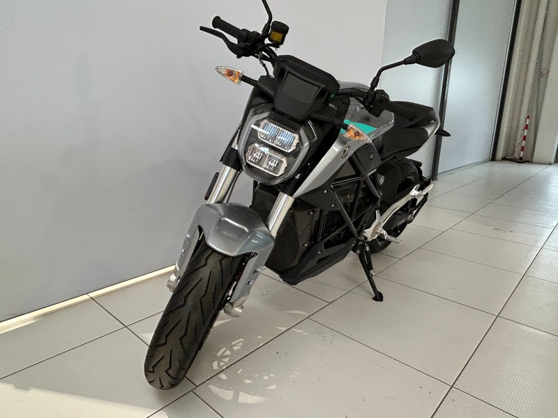 Foto veicolo ZERO MOTORCYCLES S ZF14.4+ A1 MY24 S MY25 A1 Elettrica