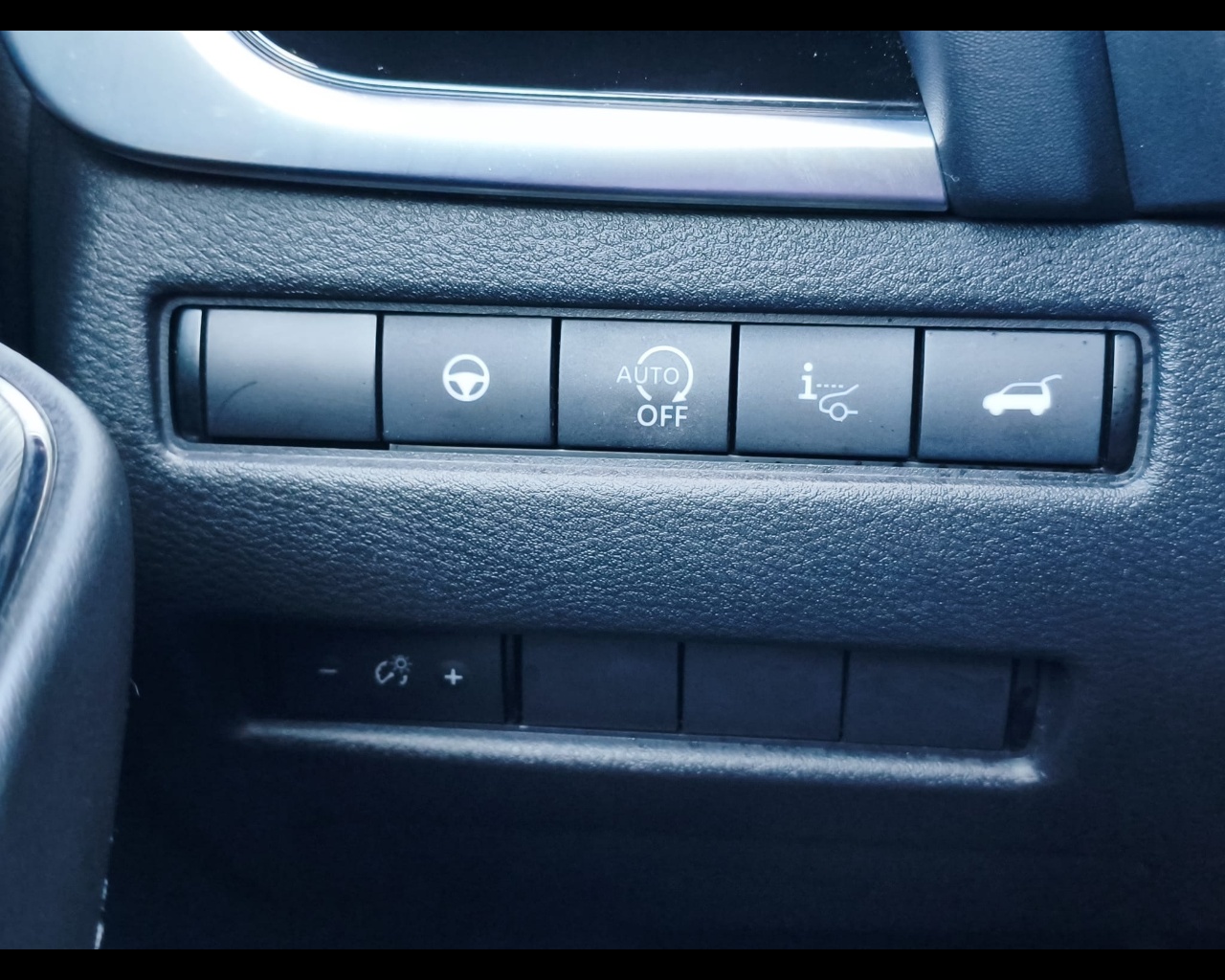 Foto NISSAN Qashqai 1.3 mhev Tekna 2wd 158cv xtronic