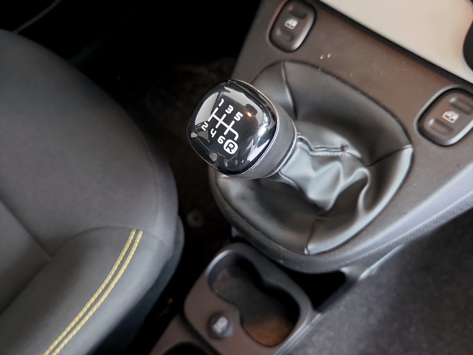 FIAT Panda Pandina 1.0 firefly hybrid s&s 70cv Ibrida usato - 15