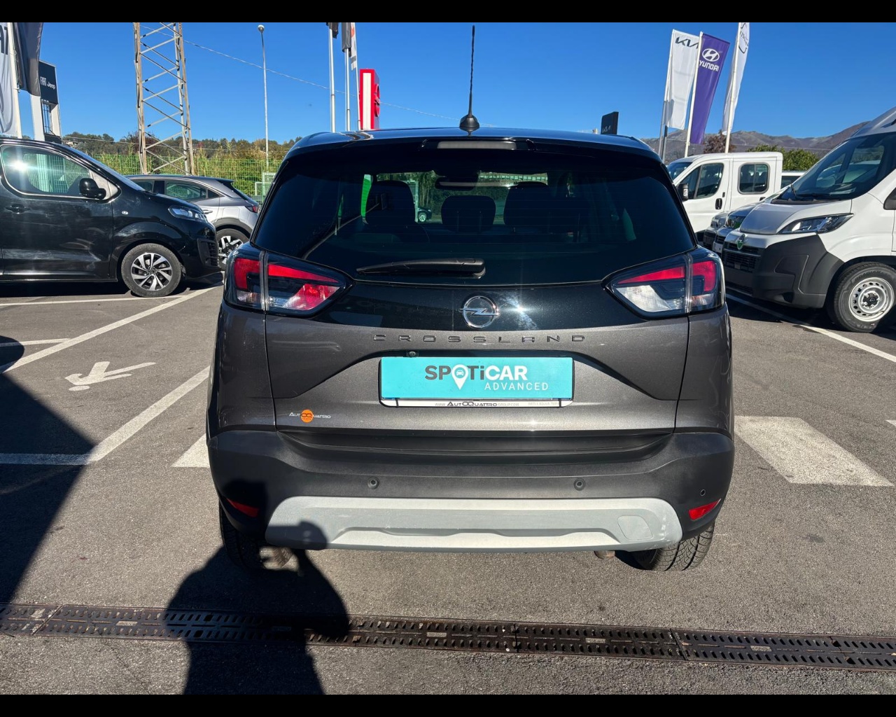 Foto OPEL Crossland 1.5 ecotec Design&Tech 110cv