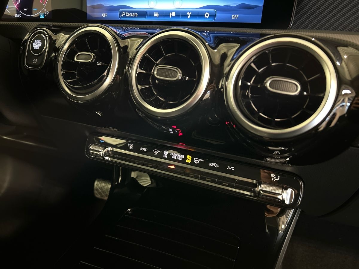 Mercedes  A 180 Progressive Advanced auto - 14