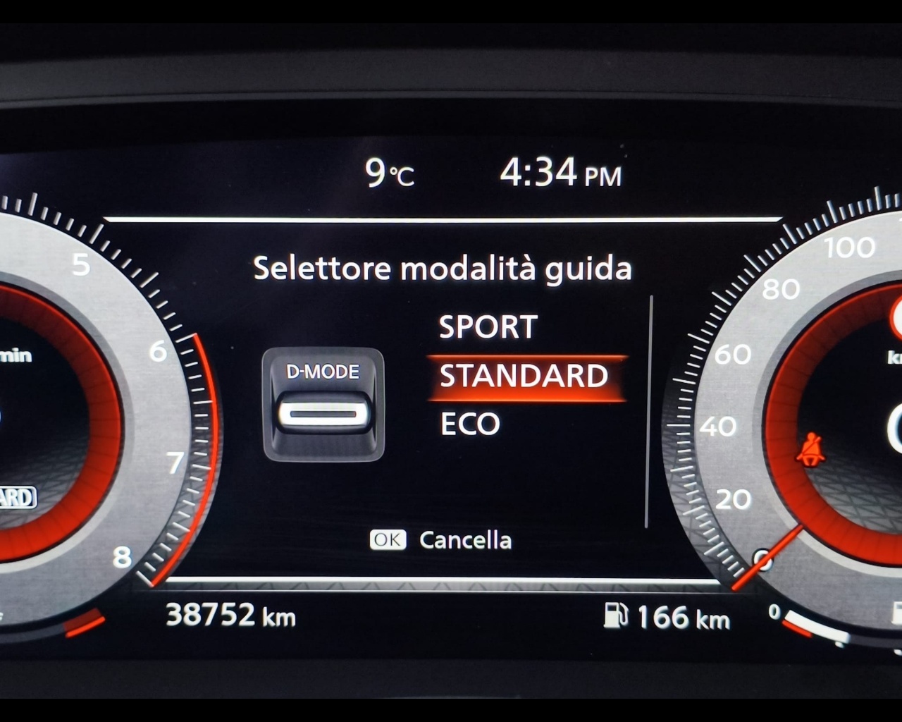 Foto NISSAN Qashqai 1.3 mhev N-Connecta 2wd 158cv xtronic