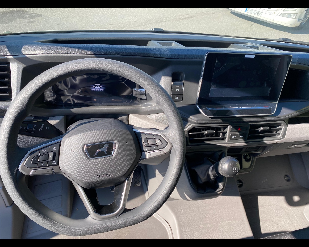 MAN TGE 3.140 FURGONE P. 3640 AUTOMATICO