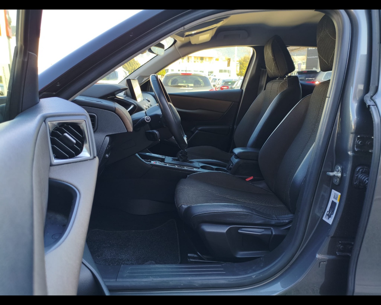 Foto DS DS3 Crossback 1.5 bluehdi So Chic 100cv