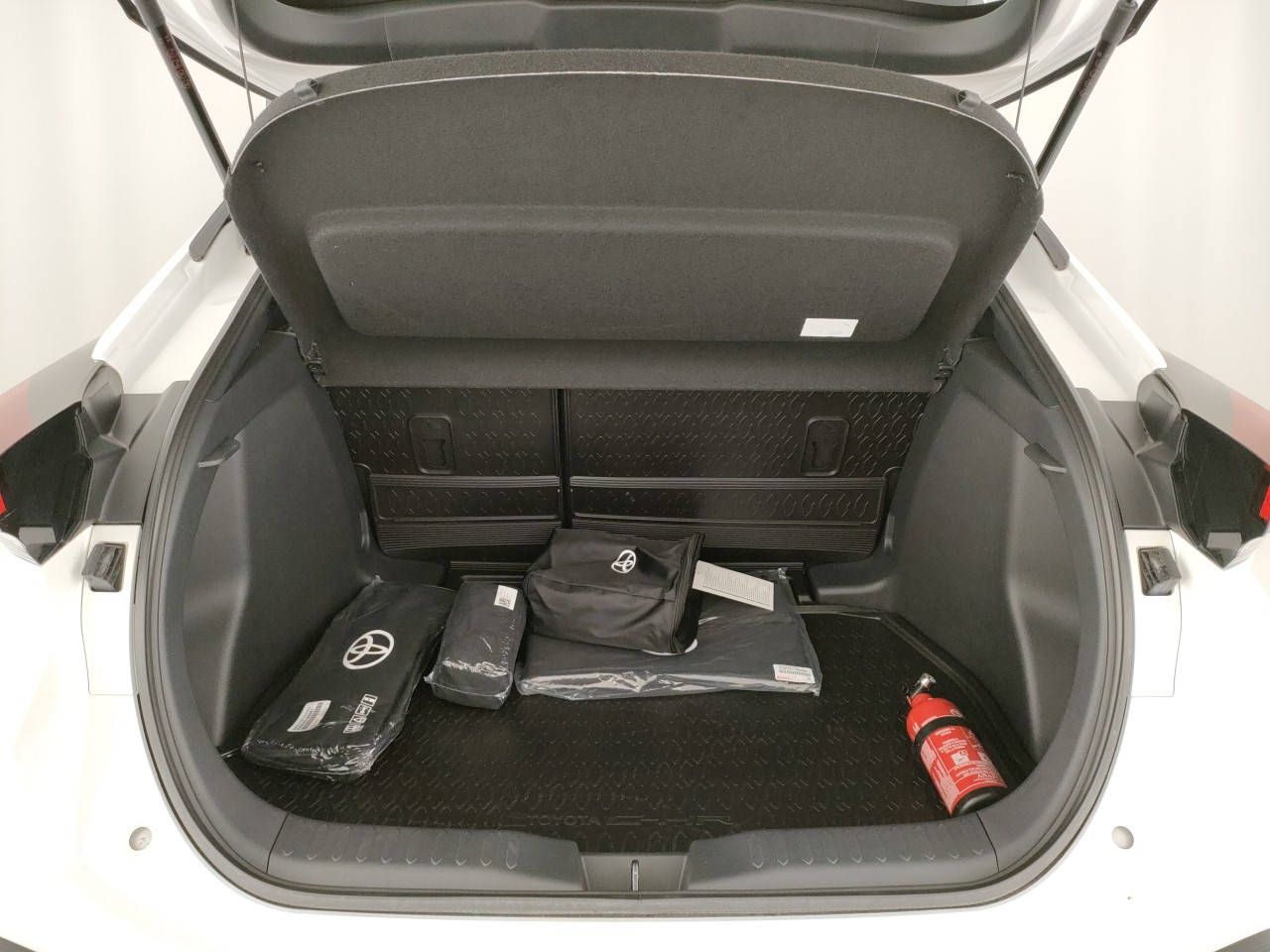 Toyota C-HR Usato 2025 C-HR San Zeno Naviglio