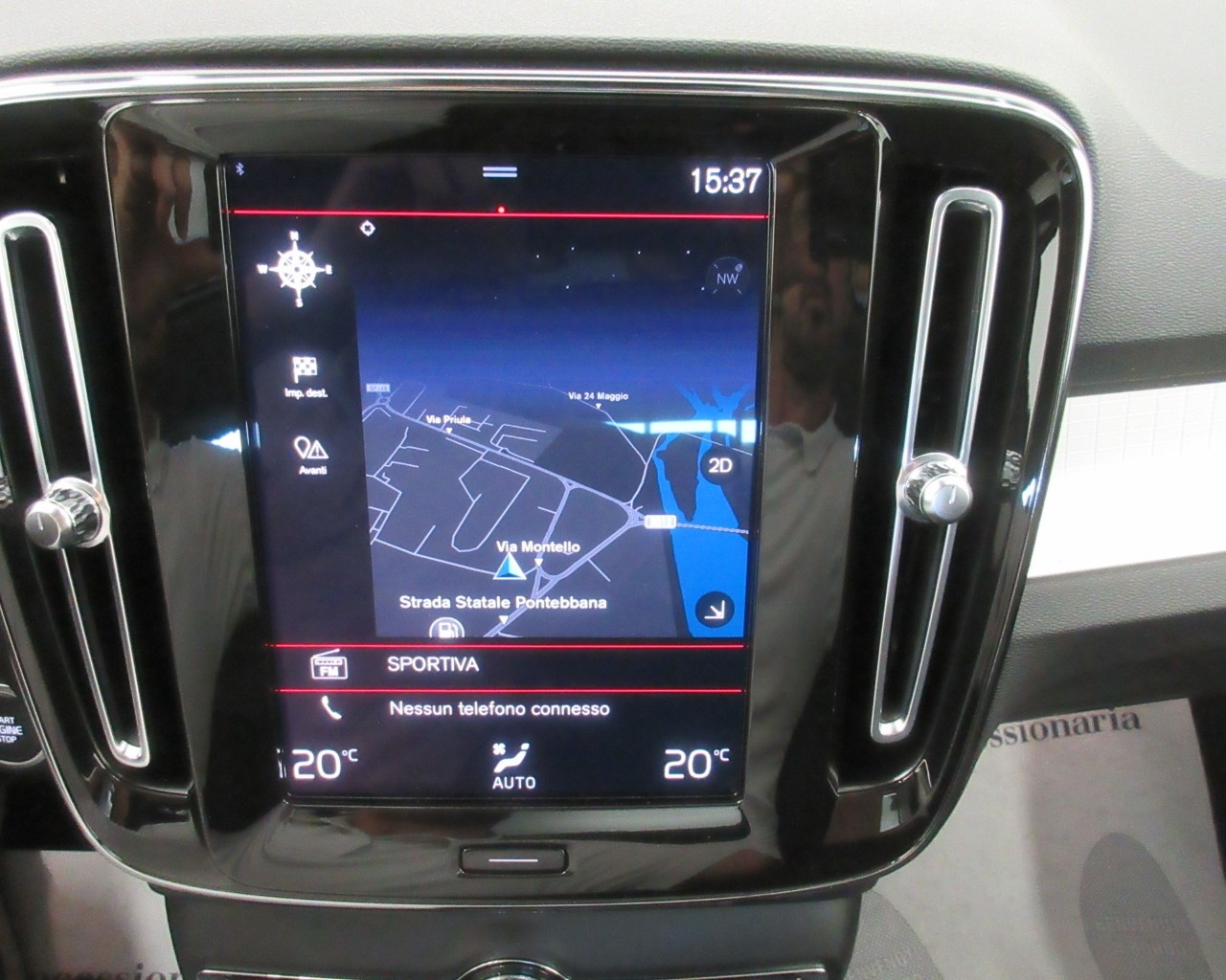 Volvo XC40 XC40 1.5 T3 163cv Momentum Pro Geartronic - 16