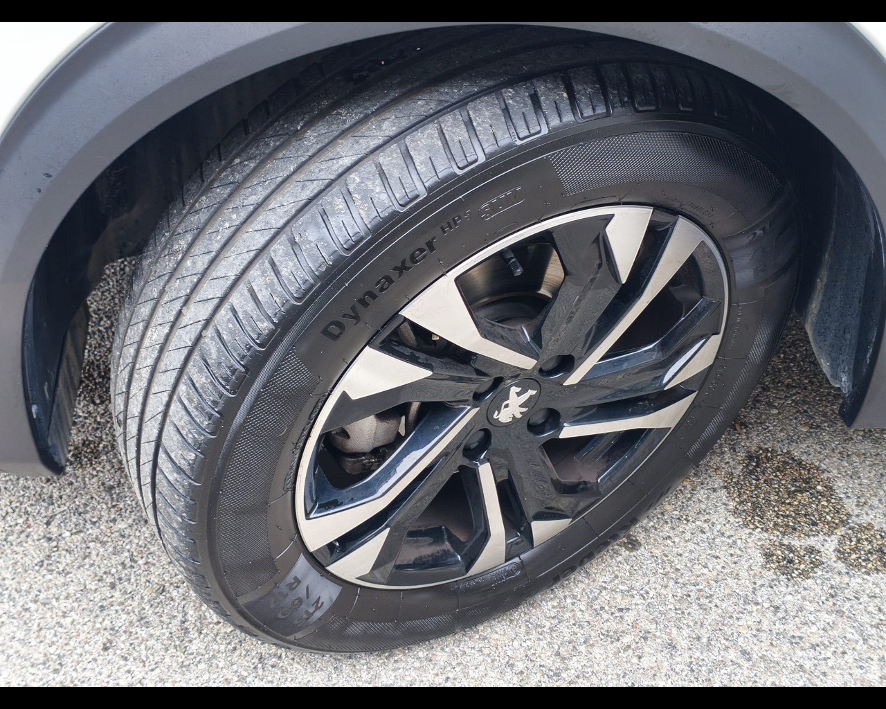 Foto PEUGEOT 2008 1.5 bluehdi Allure Pack s&s 130cv eat8