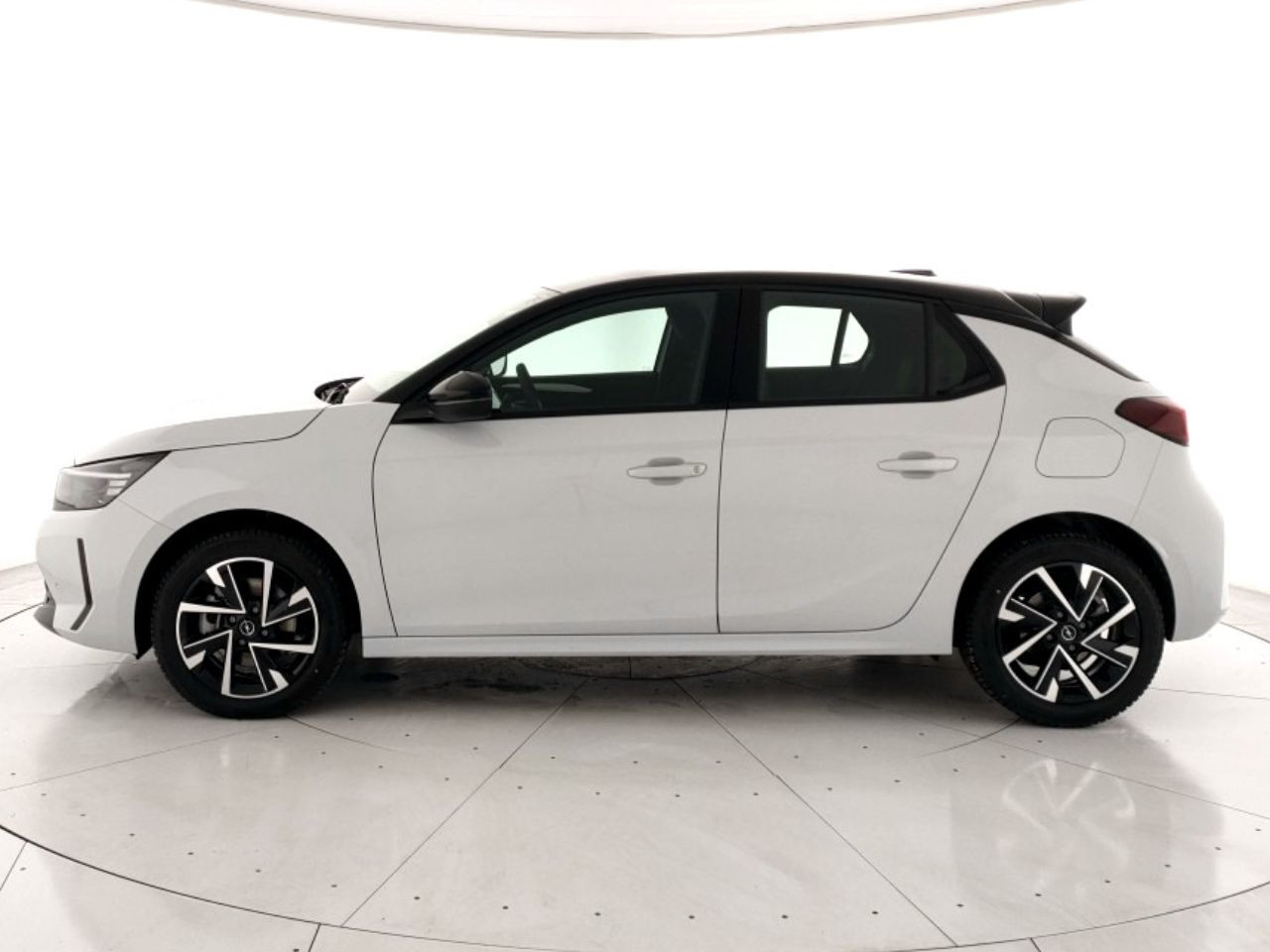 Opel Corsa Nuovo Ibrido benzina Corsa Porto Mantovano