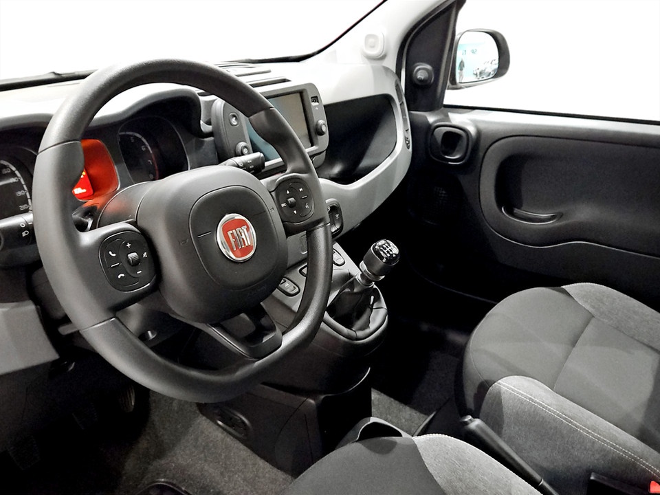 FIAT Panda 1.0 firefly hybrid City Cross s&s 70cv Ibrido benzina Usato - 5