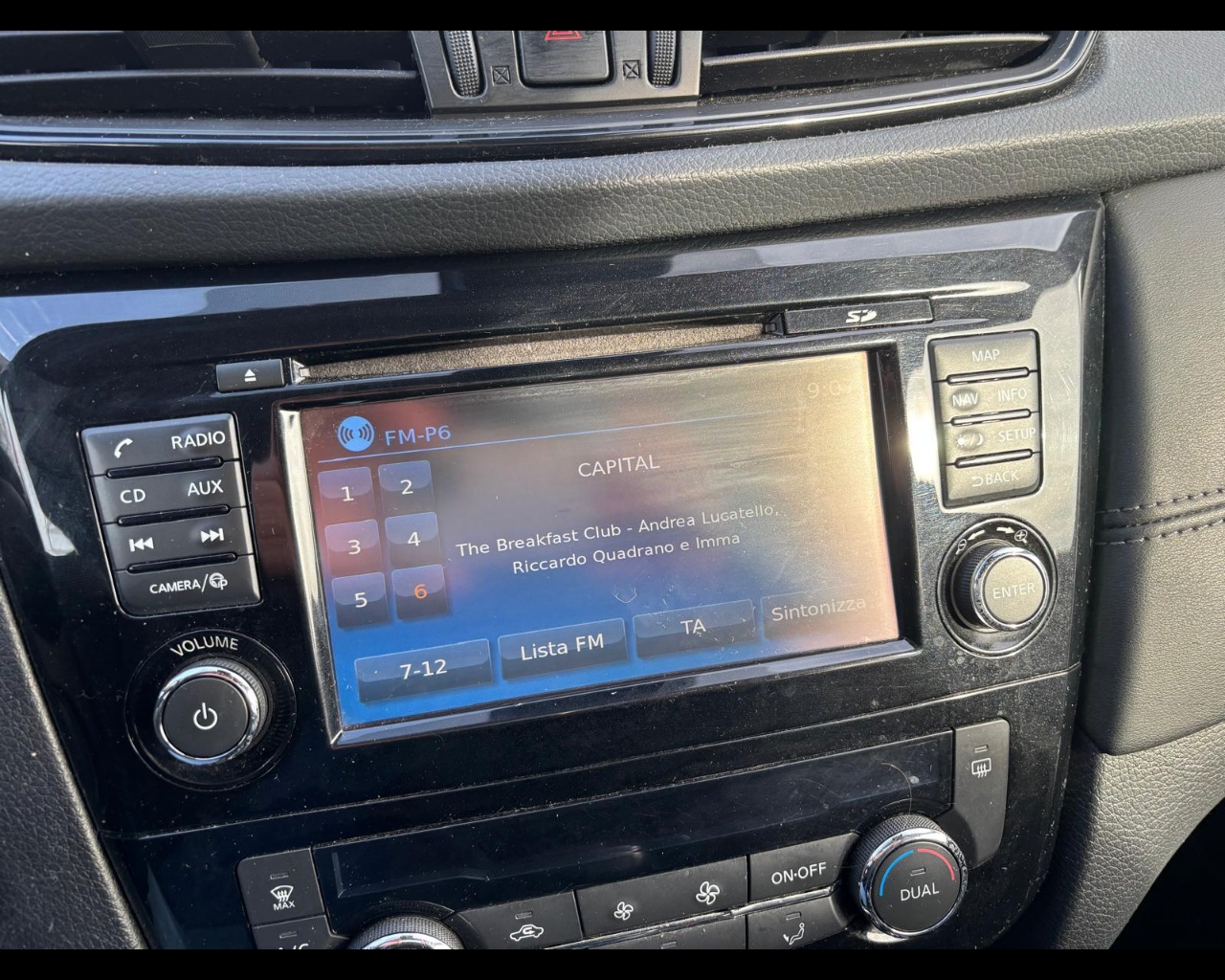 Foto NISSAN X-Trail 1.6 dci N-Connecta 4wd N1