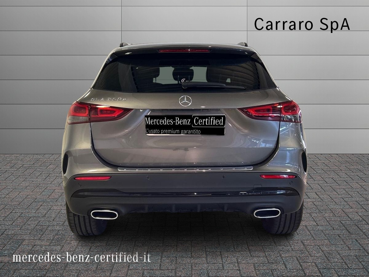 Mercedes GLA GLA 250e Plug-in hybrid Automatic AMG Line ADVANCED PLUS - 4