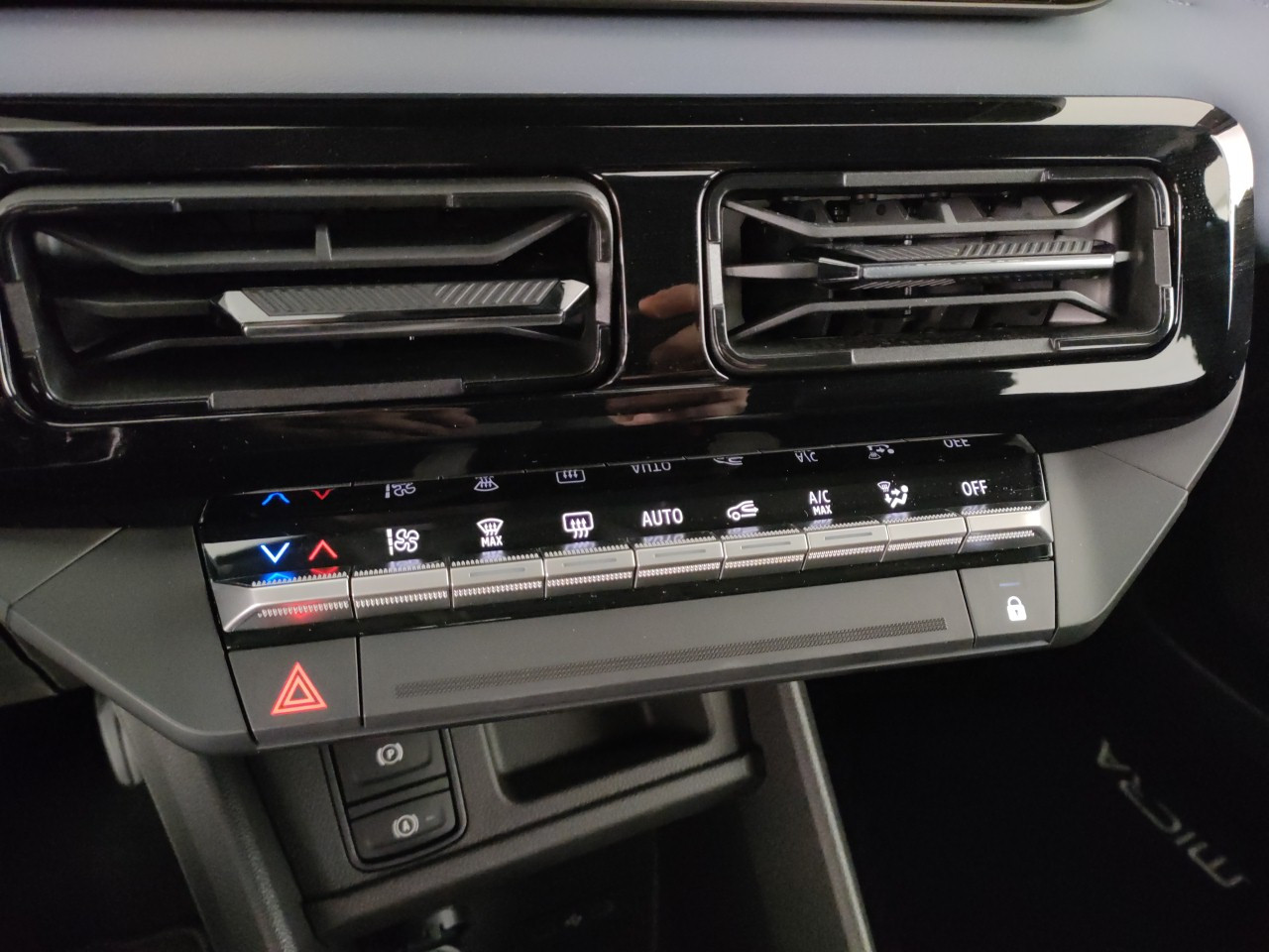 Nissan Micra Nuovo Elettrico Micra Porto Mantovano