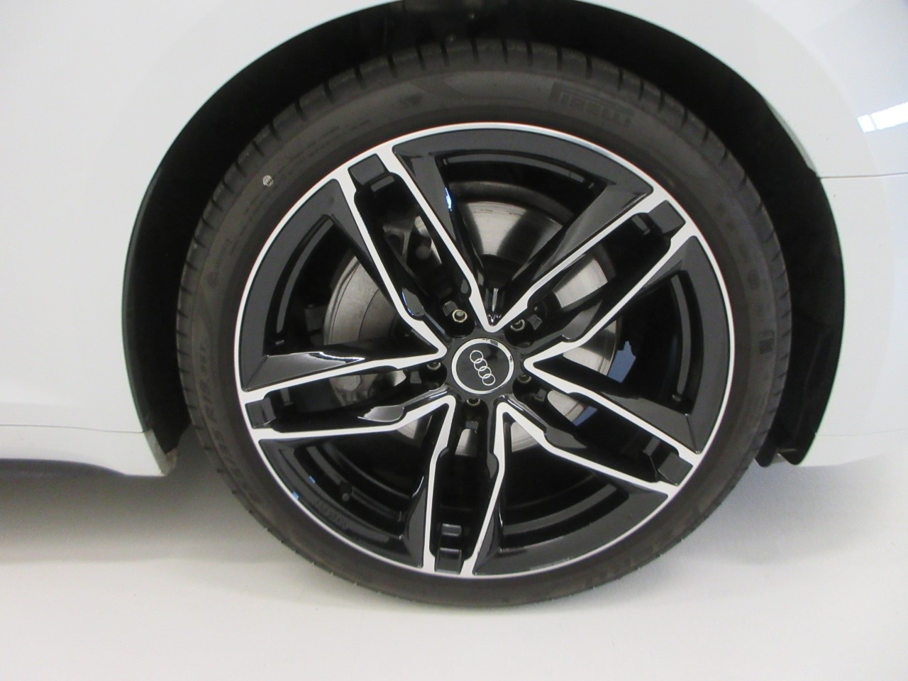 Audi A5 A5 Coupe 2.0 TFSI 252cv Business Sport quattro S tronic - 4